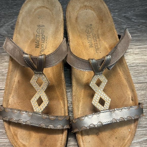 Naot sandals woman’s 38 (n56) - Picture 2 of 6